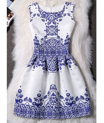 Elegant Round Neck Sleeveless Printed Jacquard Dress For Women