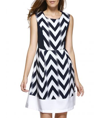 Fashion Zigzag Stripe Fit and Flare Sleeveless Dress For Women